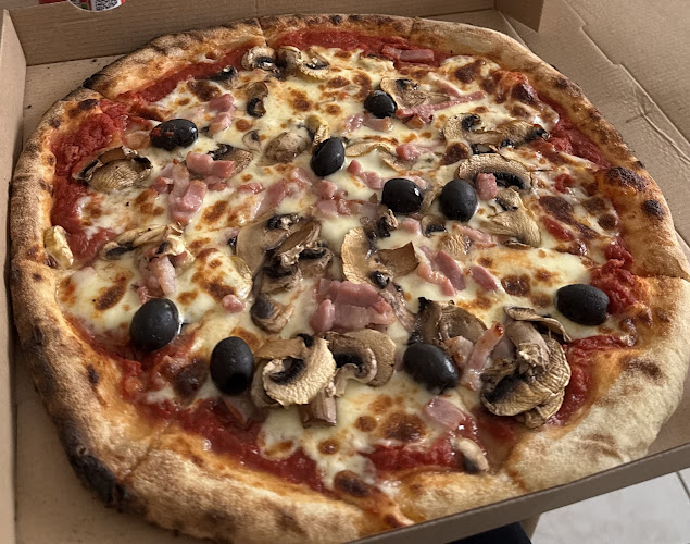 Colonel Pizza Quincy