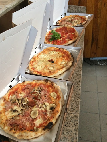 ISAPORI -Pizzeria- Italienne-epiceri fine-trattoria-traiteur