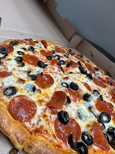 Joe De's Brick Oven Pizza
