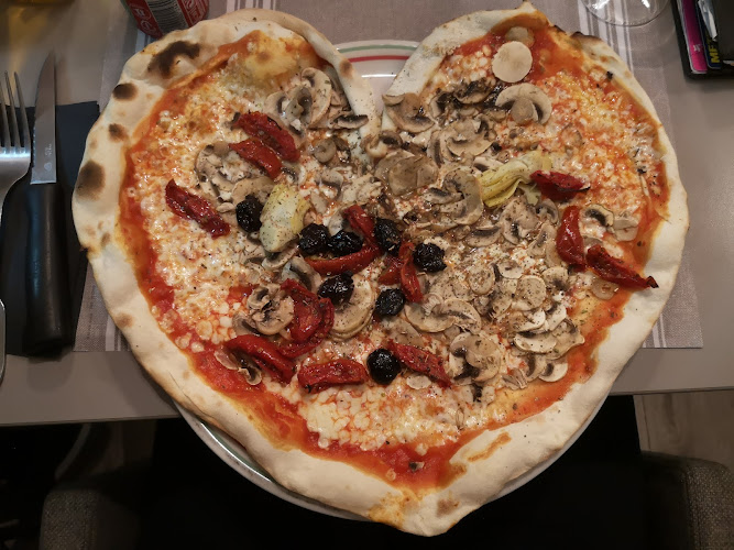 LA PIAZZETTA