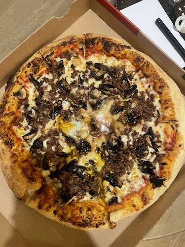 La pizza & Burger o 5