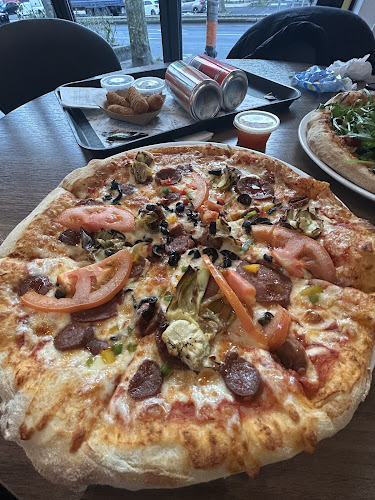 Le Food Court - Cachan - Five Pizza Original et Kotlet