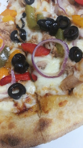 Mistral Pizza