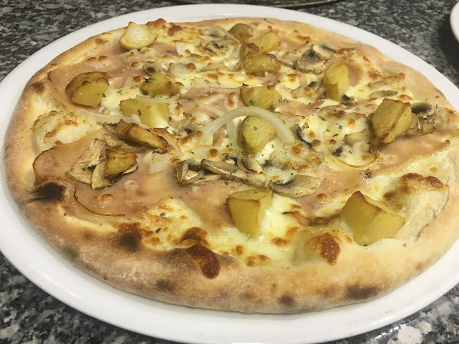 O'Papa restaurant