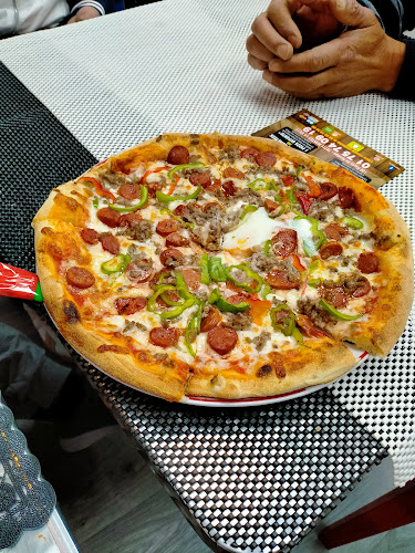 Pizza 64
