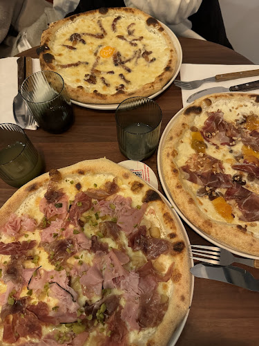 Pizza gourmet - Un rond dans un carré Yerres