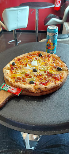 Pizza Show Plus Pizza Du Coin