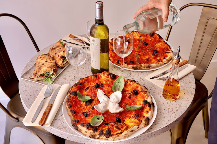 PIZZERIA le 57