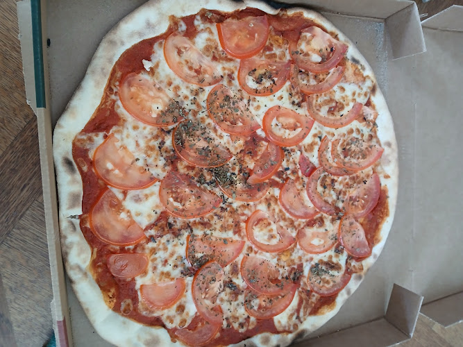 Strada Pizza