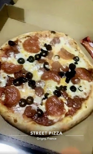 Street Pizza