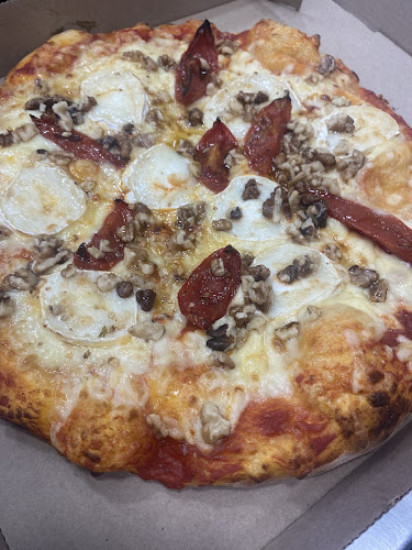 Sunset Pizza