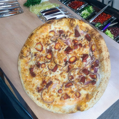 VENETO PIZZA & FRIED CHICKEN